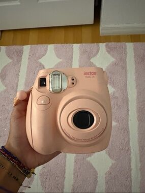 Instax Mini 7S Instant Camera - Pink